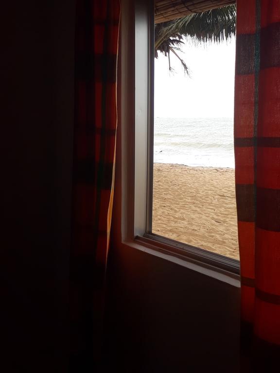 Anicia Beach House Negombo Luaran gambar