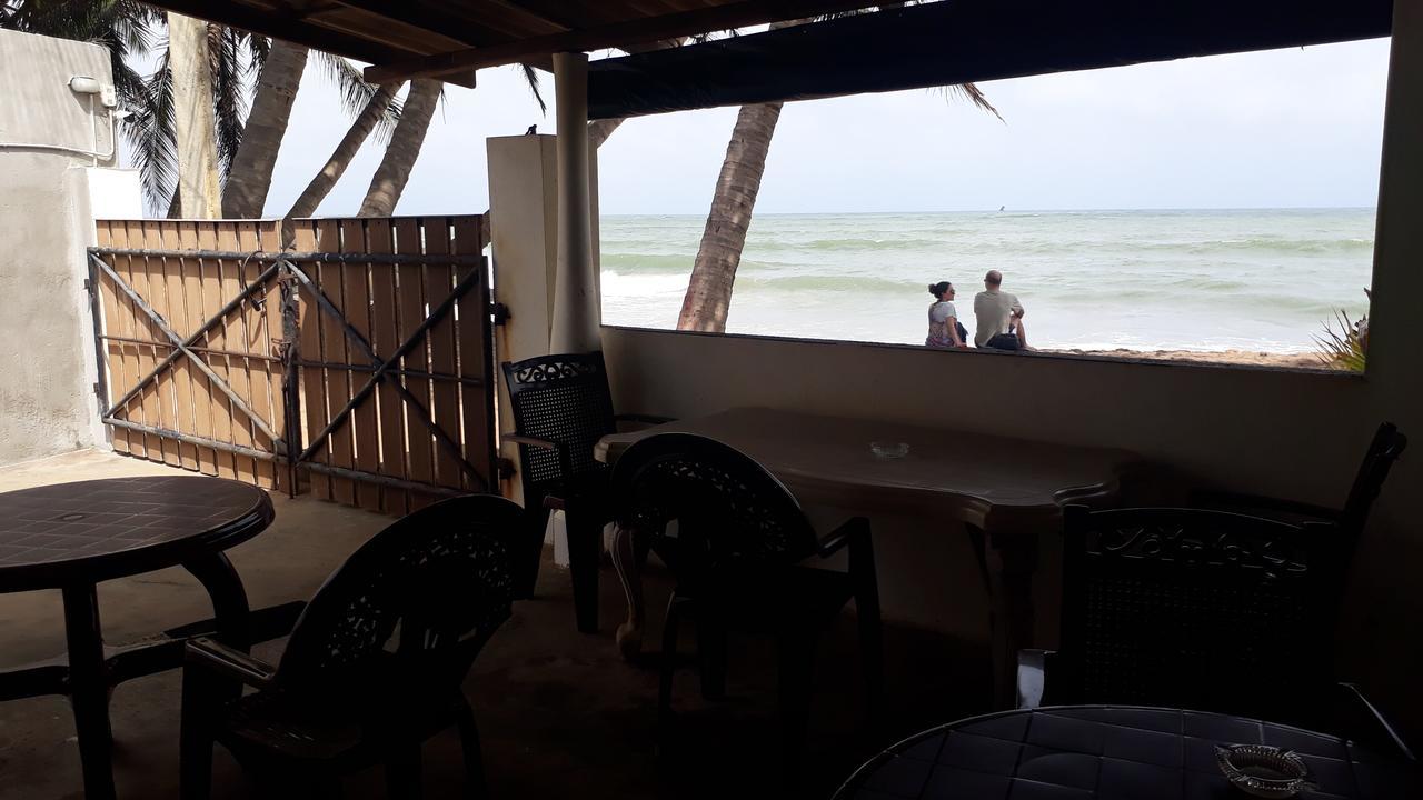 Anicia Beach House Negombo Luaran gambar